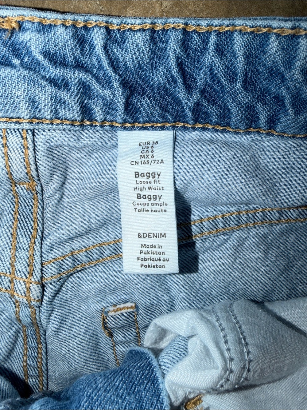 &Denim High Waist Baggy Loose Fit Distressed Jeans Size 6 Light Wash Denim - Picture 5 of 10